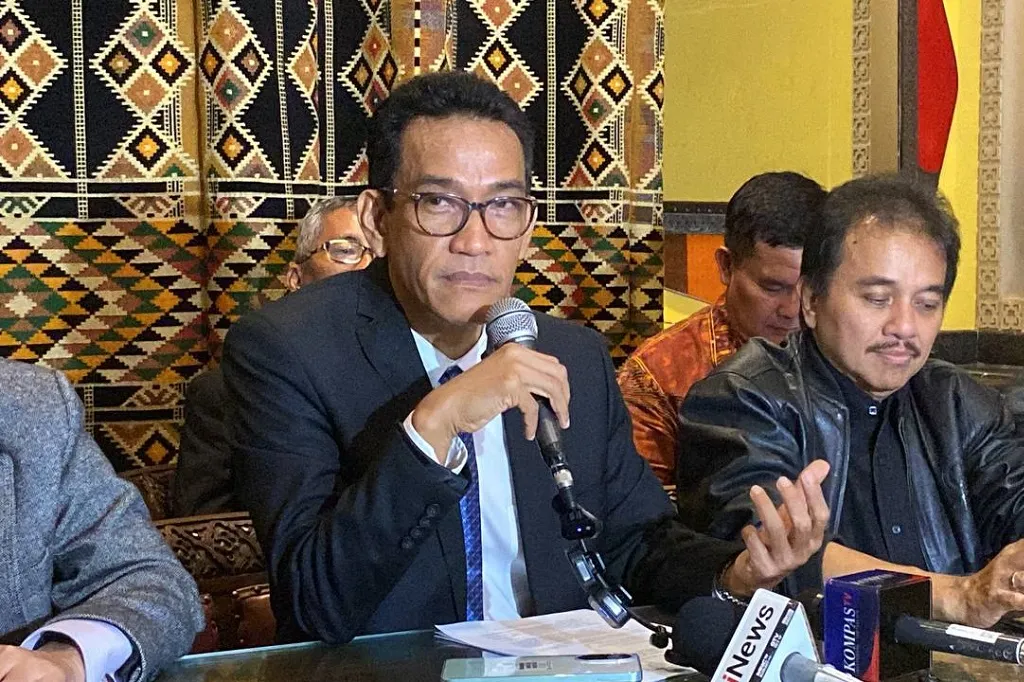 Putusan MK Ijazah Gibran: Permohonan Tidak Dapat Diterima