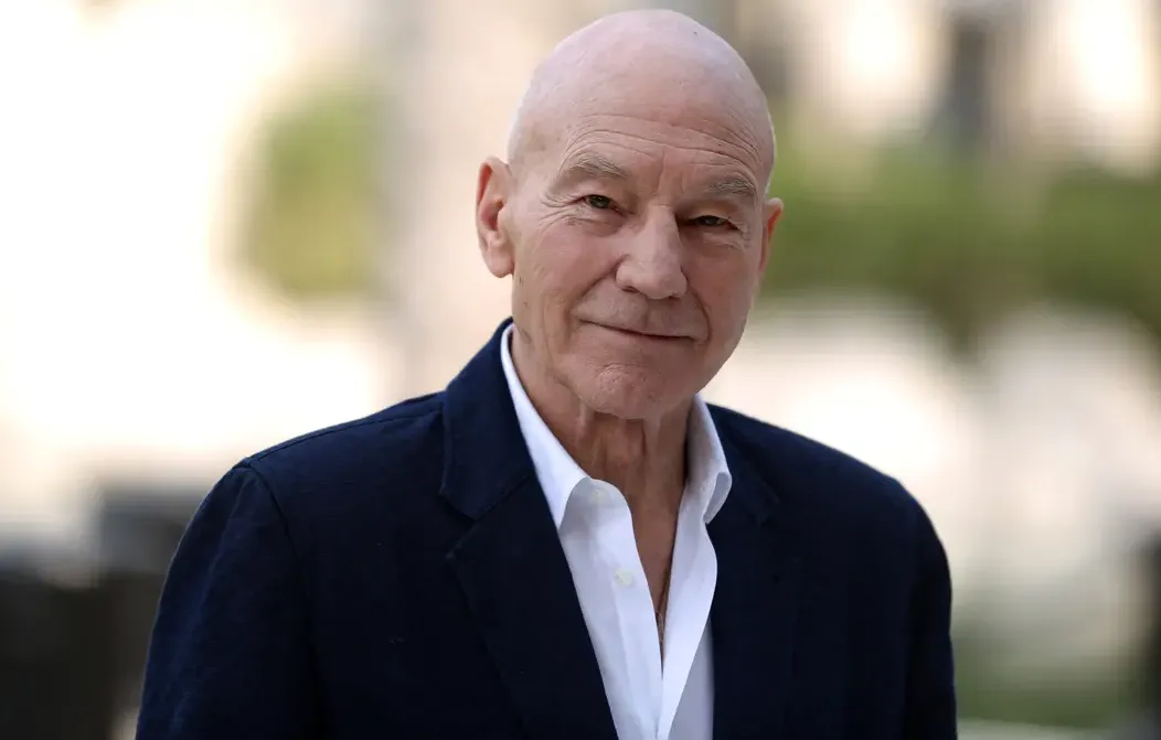 Patrick Stewart Wafat