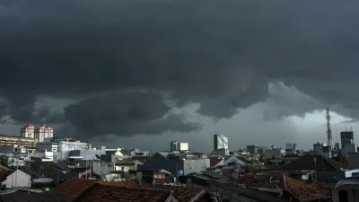 BMKG Peringatkan Hujan Lebat dan Angin Kencang di Sejumlah Wilayah