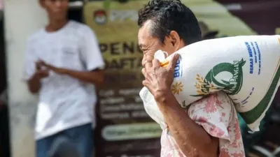 Bantuan Beras 3 Bulan Kembali Disalurkan, 33,2 Juta Keluarga Dapat 10 Kg per Bulan