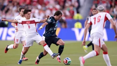 Hasil Turki vs Paraguay 0-1: Gol Cepat Galarza Kirim Turki Tersingkir