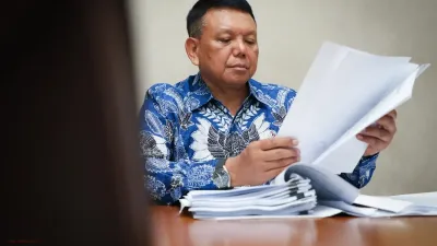 41 Nama MBG Disorot, Wamensesneg Minta Tunggu Persidangan