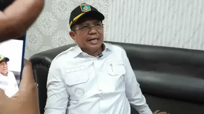 OTT KPK di Lombok Barat, Ruang Kerja Bupati dan Sejumlah Dinas Disegel