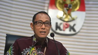 KPK Tetapkan Gatot Heroe Tersangka Korupsi Bea Cukai Kediri