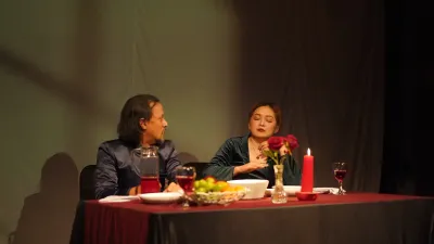 Panggung Ada, Pemerintah Kota Tak Hadir: Ironi di Balik Cara Menjadi Sederhana