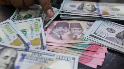 Rupiah Rp17.779, Pasar Menanti Arah Suku Bunga AS