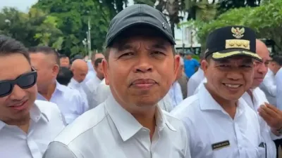 Aturan Pajak Tanpa KTP Mandek, Warga Tetap Diminta Syarat Lama