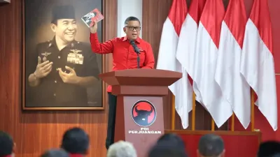 Hasto Sebut Kaderisasi Partai Perlu Sistem Terbuka