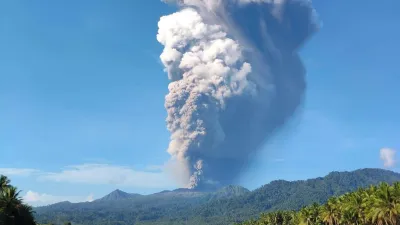 Gunung Dukono Erupsi, Pendaki Asing dan Lokal Jadi Korban