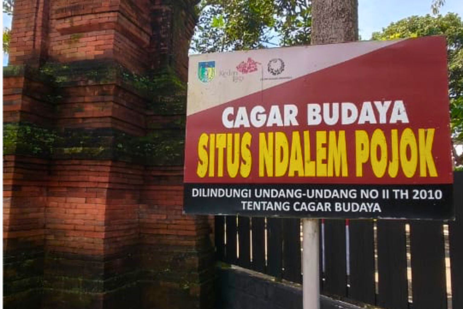Papan nama Situs Ndalem Pojok, Wates, Kediri. - Dok. Situs Persada Soekarno