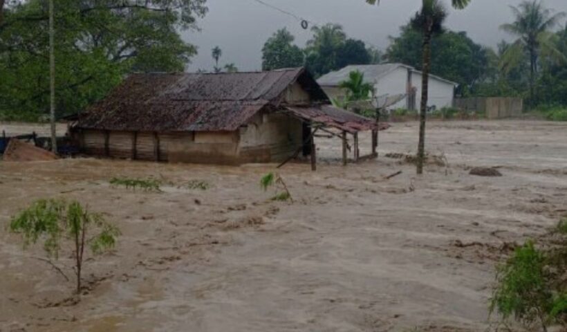 kondisi perumahan banjir sumatera