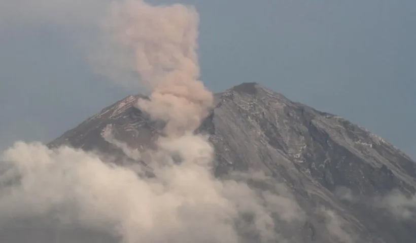 Erupsi Gunung Semeru