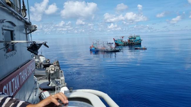 Kapal Terbakar di Laut Natuna Utara