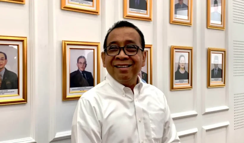 SKB 7 Menteri teknologi pendidikan