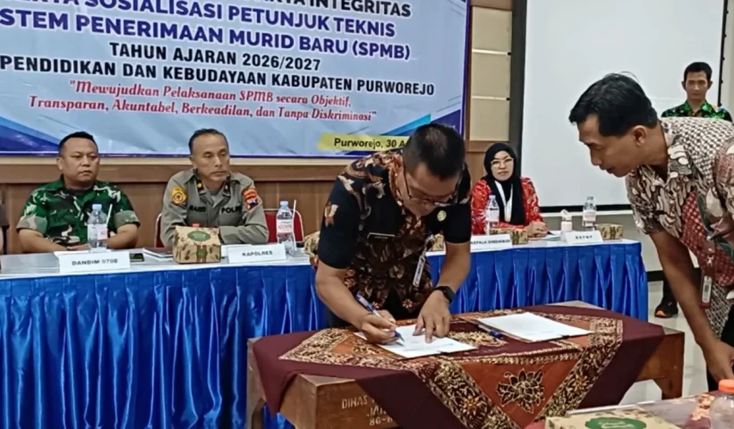 Penandatanganan pakta integritas