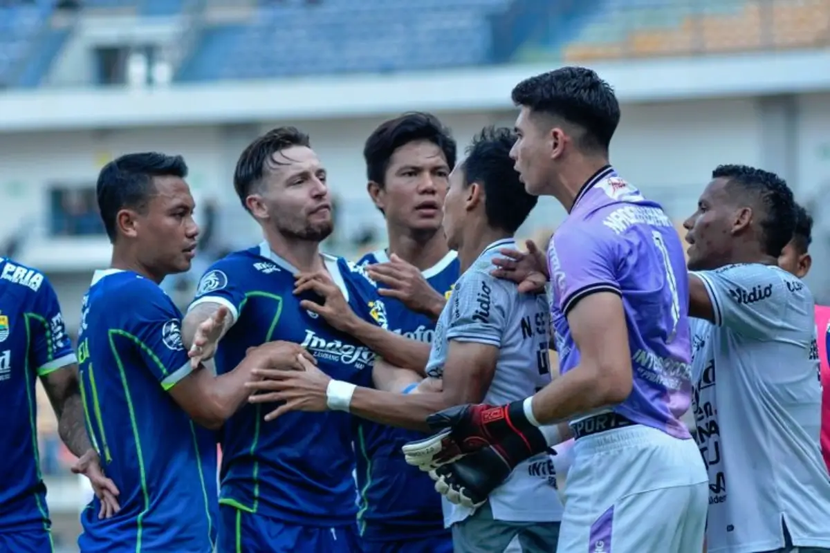 Persib Bandung vs Bali United