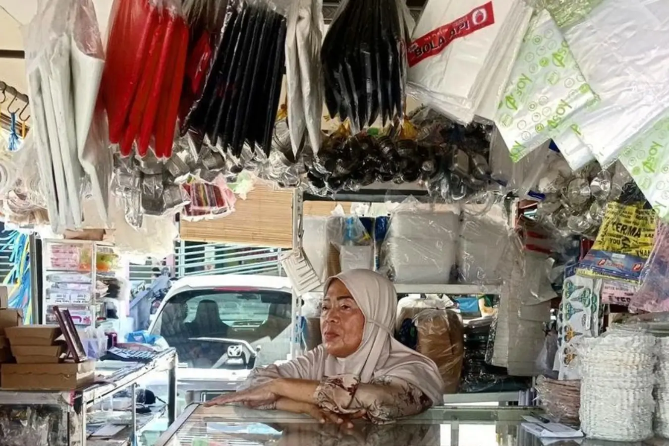 lonjakan harga plastik