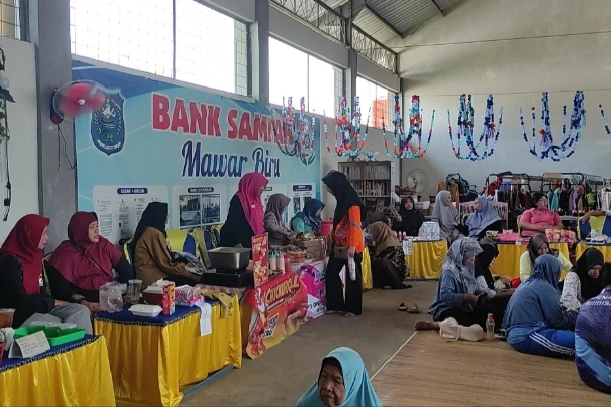Bank Sampah Mawar Biru Tegal