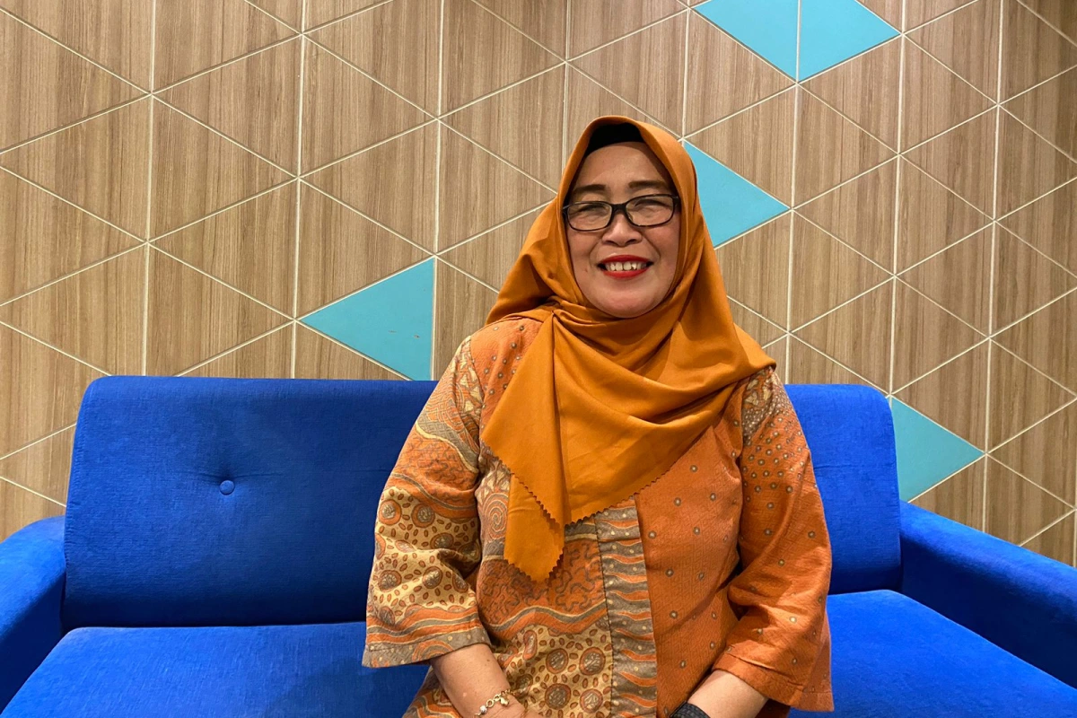 Kepala SMAN 1 Pontianak Indang Maryati