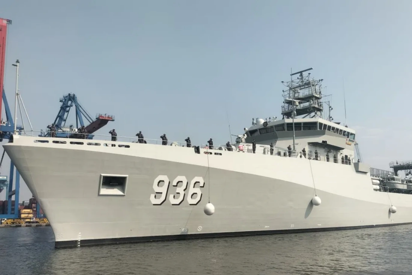 Kapal Penyelamat KRI Canopus-936