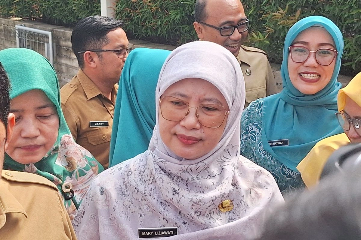 Mary Liziawati