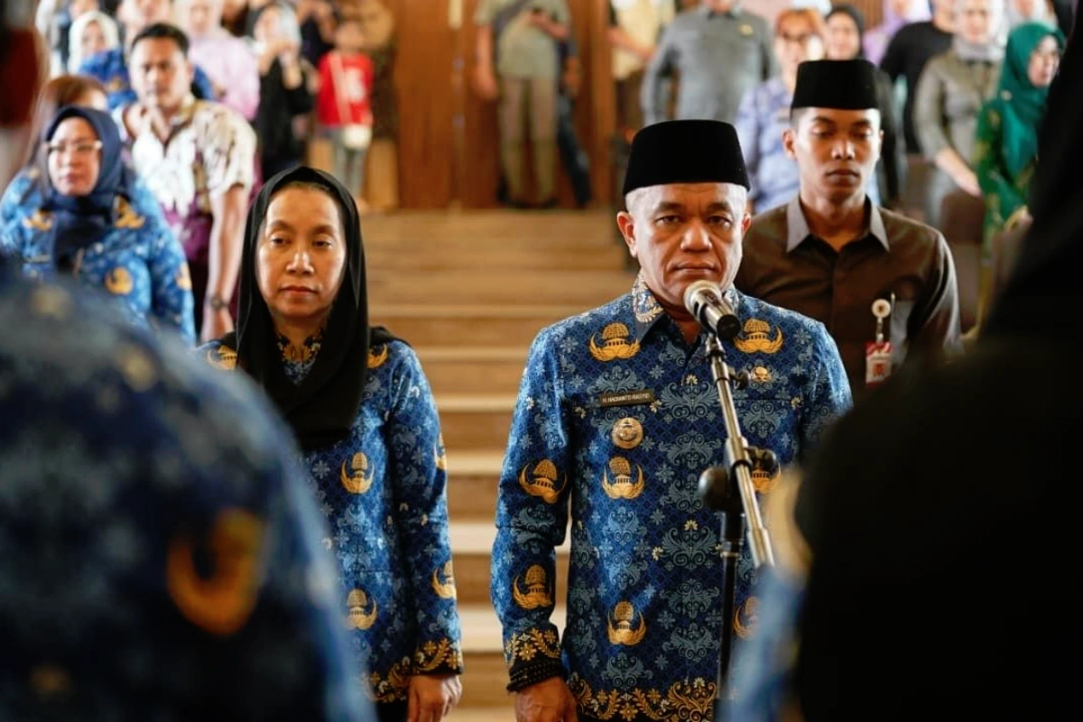 Pelantikan 18 Kepala sekolah Palu