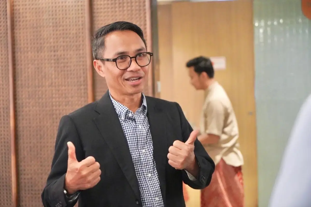 Faizal Rochmad Djoemadi