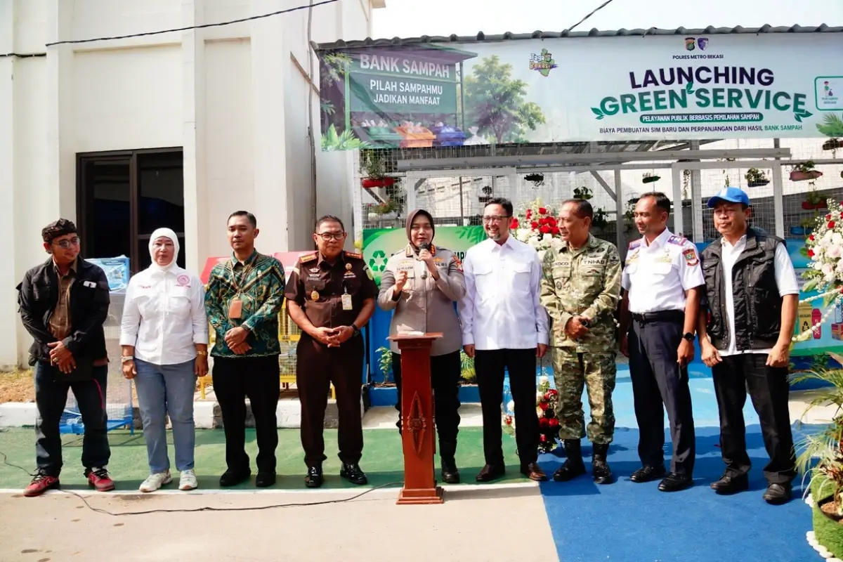 Green Service Polres Bekasi, Bayar SIM dan SKCK Pakai Sampah