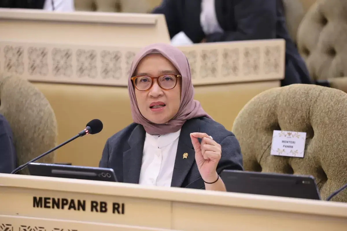 Menteri PANRB Rini Widyantini