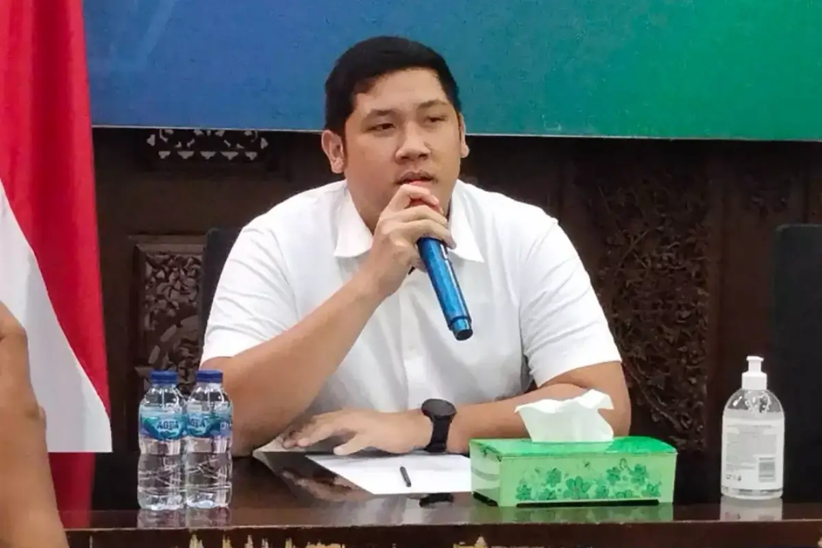 Mikhael Sinaga