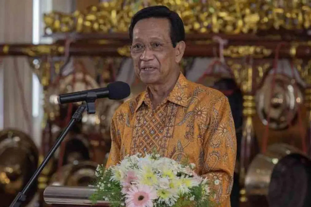 Gubernur DIY Sri Sultan Hamengku Buwono X