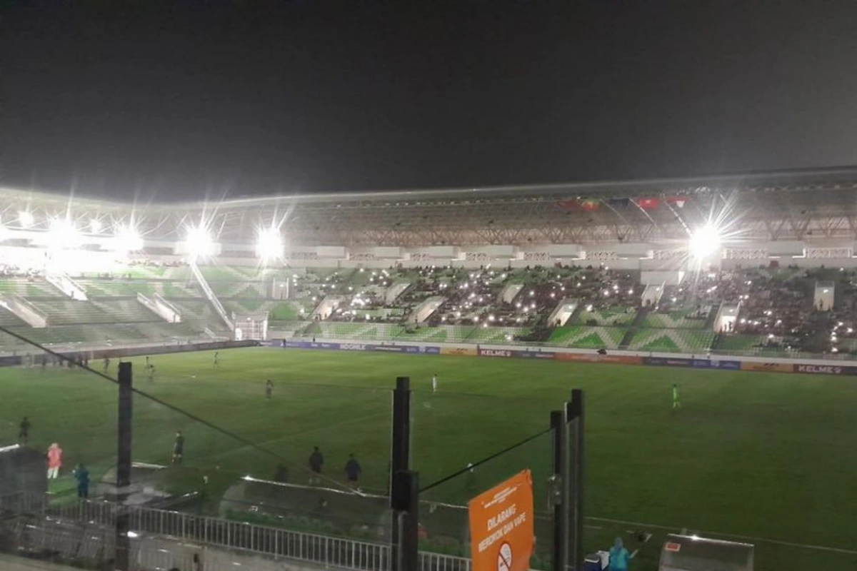 listrik stadion padam