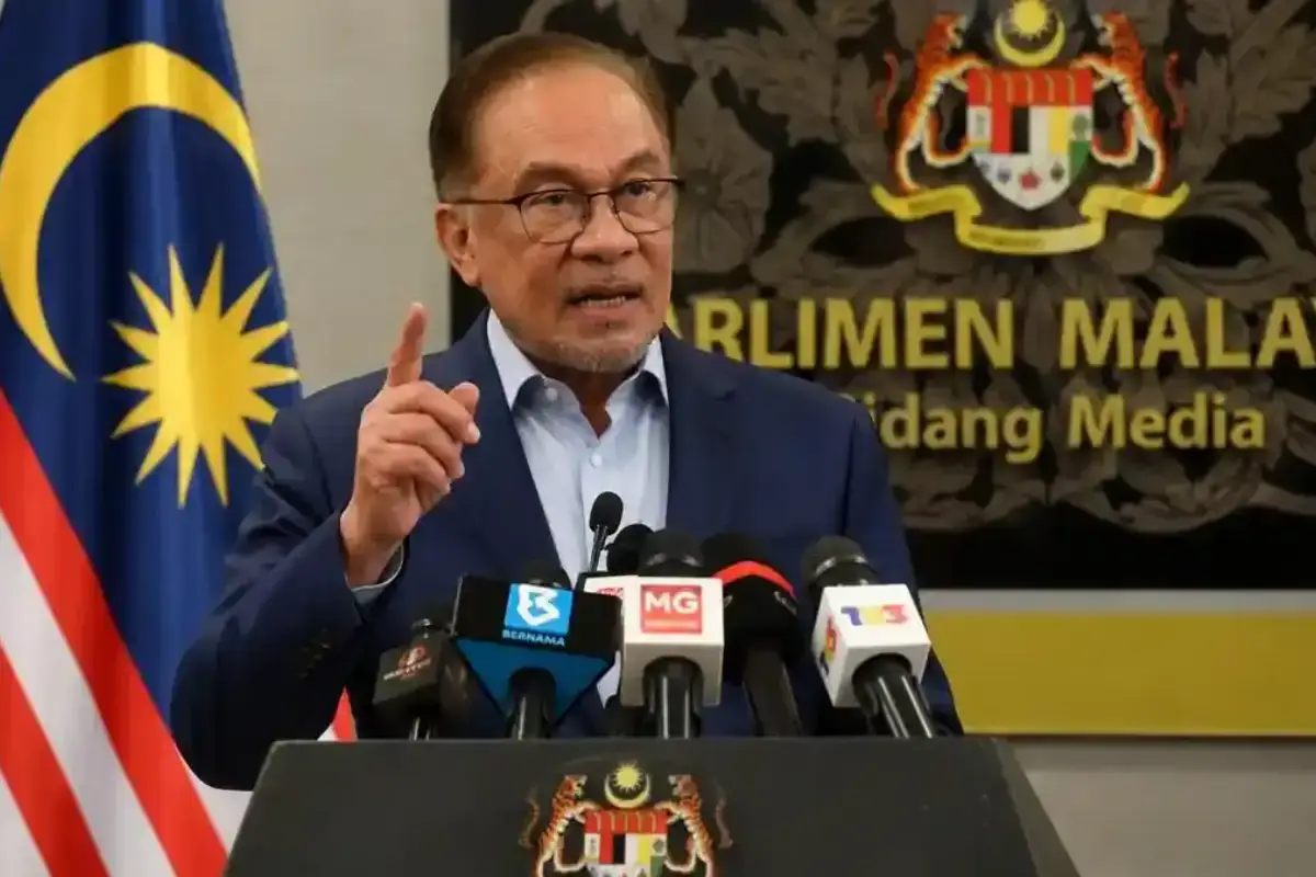 Anwar Ibrahim Tetap larang warga Israel
