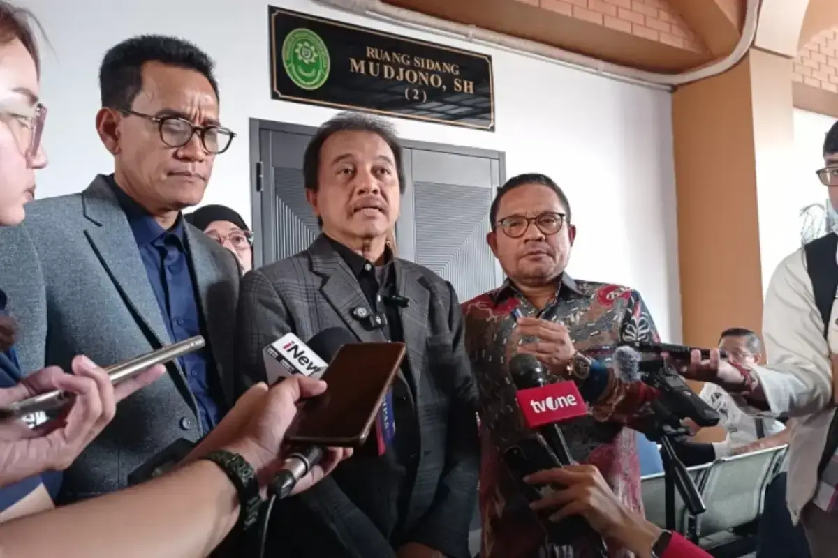 Gugatan Roy Suryo Rp206 Juta