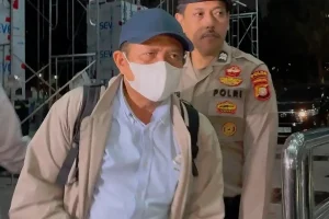OTT KPK Lombok Barat, Bupati Lalu Ahmad Zaini Tiba di Jakarta dengan Barang Bukti Uang Ratusan Juta