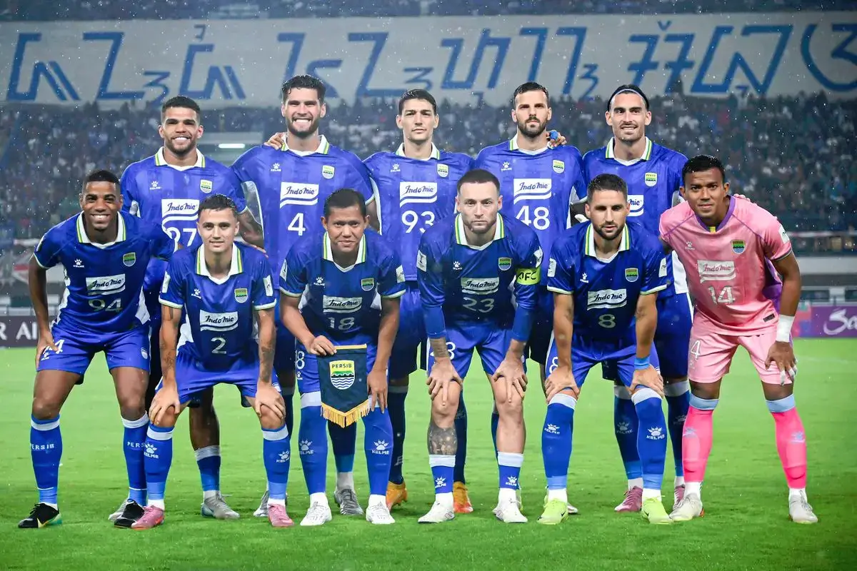 Persib Lolos Semifinal