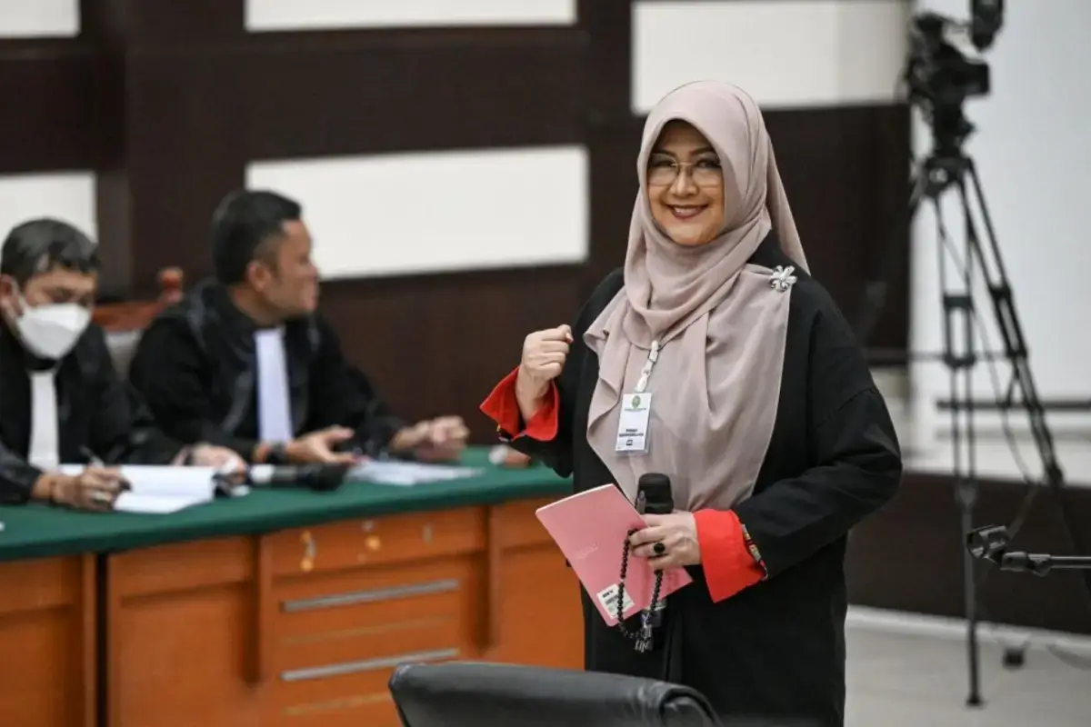 Sidang dr Tifa