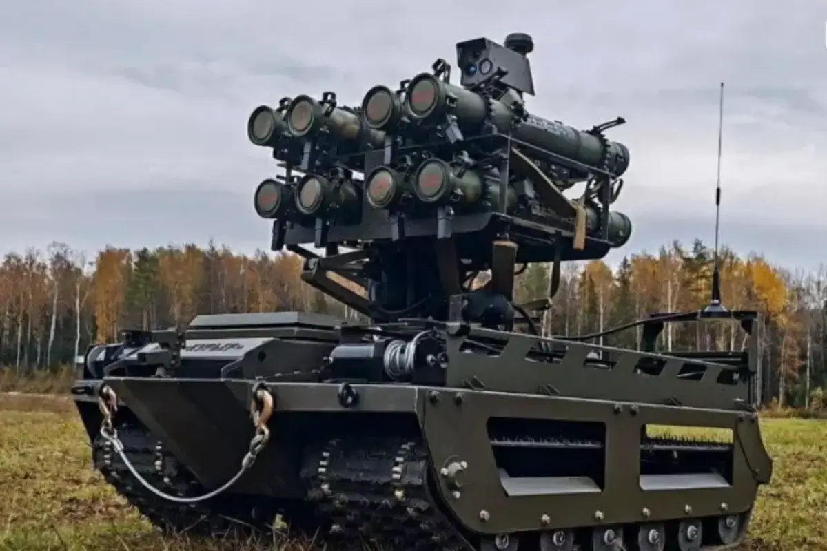 Robot Kuryer Rusia