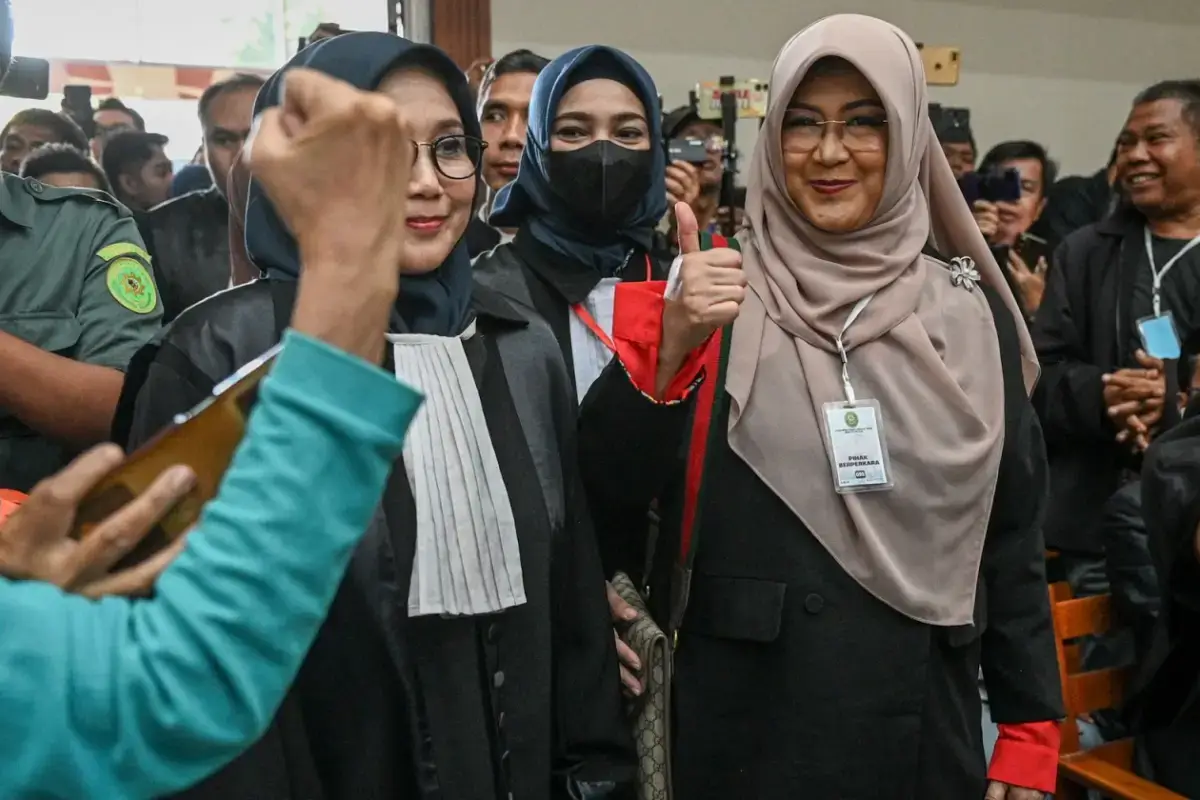 Update Sidang dr Tifa