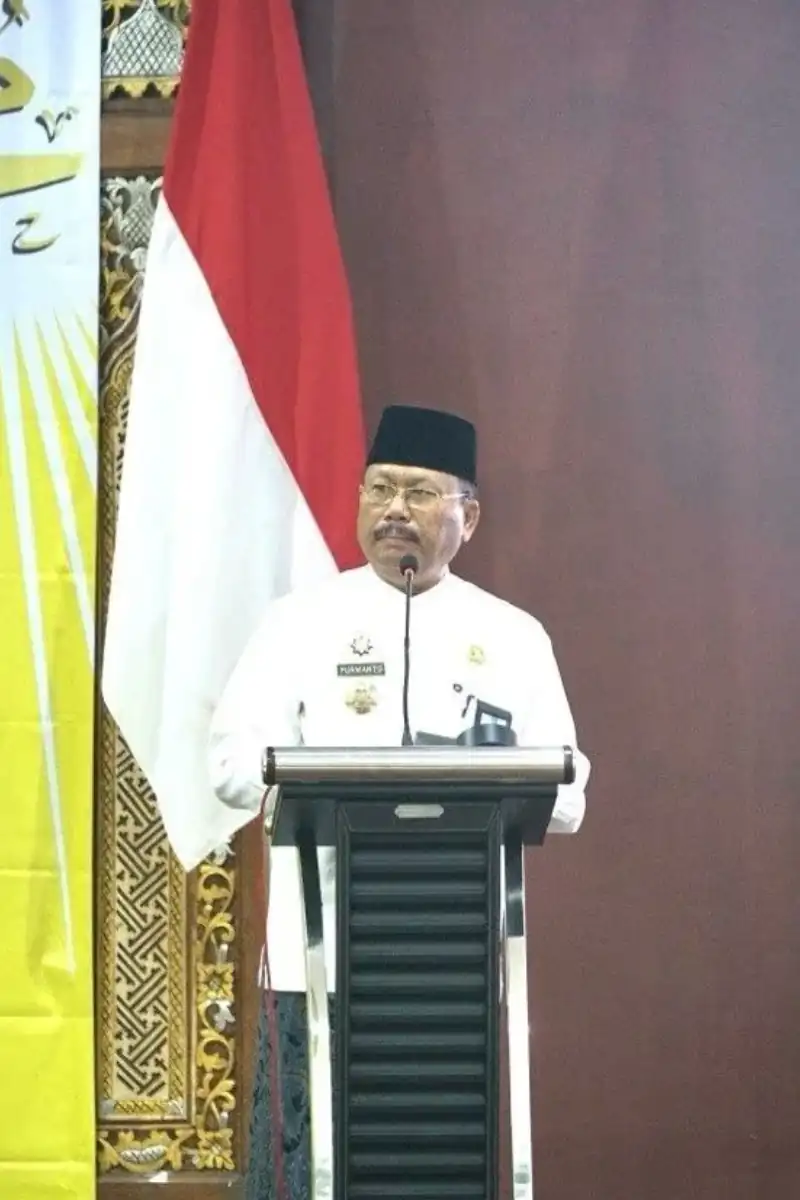 Drs. Purwanto, M.K.P, bahasa kita