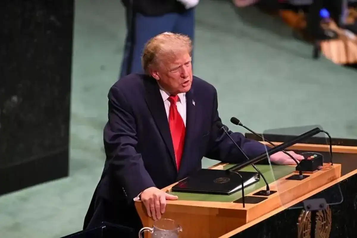 Trump serukan keluar ICC