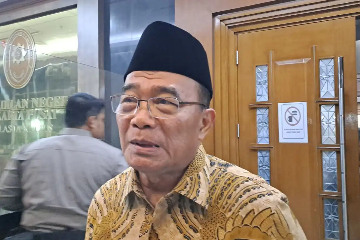 muhadjir effendy penasihat khusus haji, bahasa kita