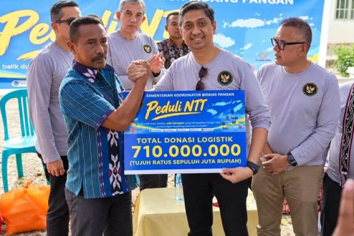 Program Sahabat Pangan Peduli NTT menyalurkan bantuan Rp1,7 miliar untuk korban gempa NTT, hasil kolaborasi Kemenko Pangan dengan dunia usaha dan BUMN.